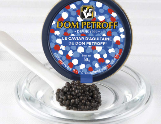 Conception graphique d’un packaging pour la marque Dom Petroff.